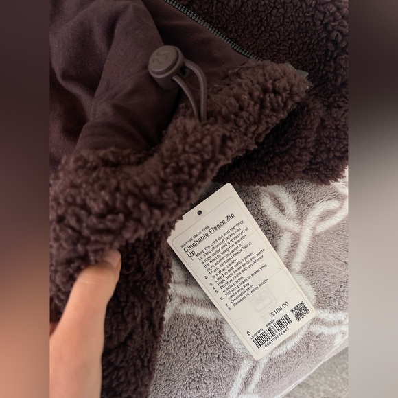 Lululemon Cinchable Fleece Zip-Up
French Press size 6 - Picture 13 of 13